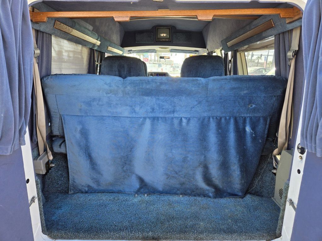 1994 Dodge Ram Van B250 109" WB - photo 8