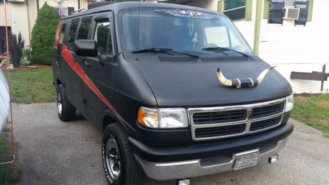 1994 Dodge Ram Van B250 - photo 2