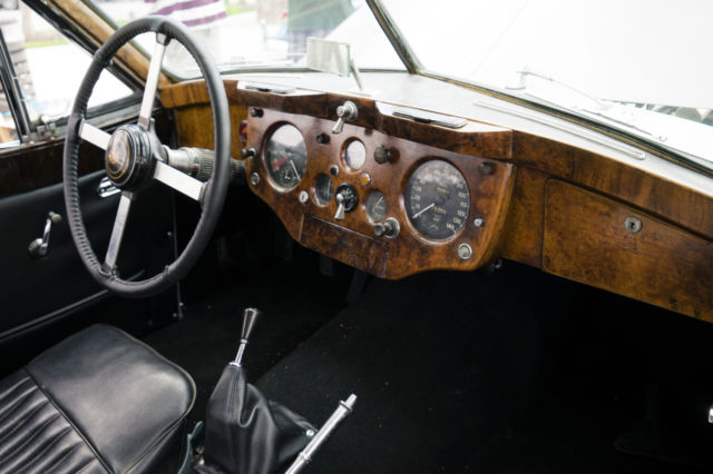 1957 Jaguar XK Fixed Head Coupe - photo 9