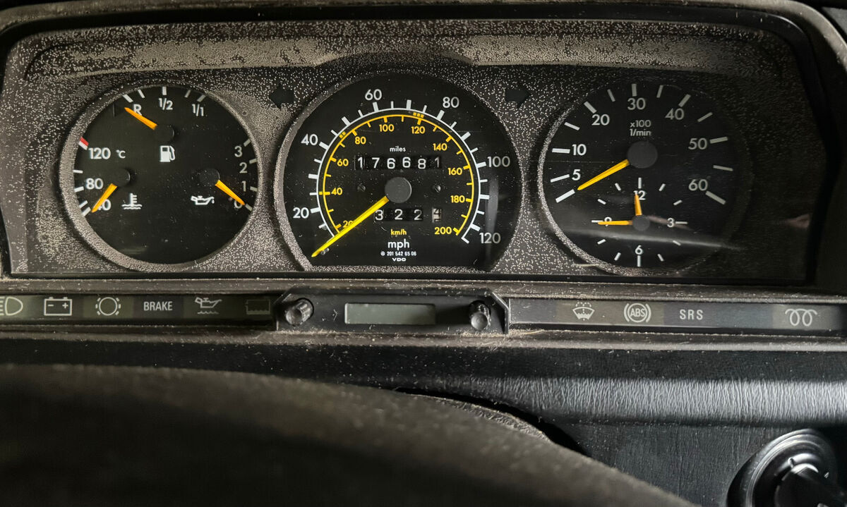 1989 Mercedes-Benz 190-Series - photo 4