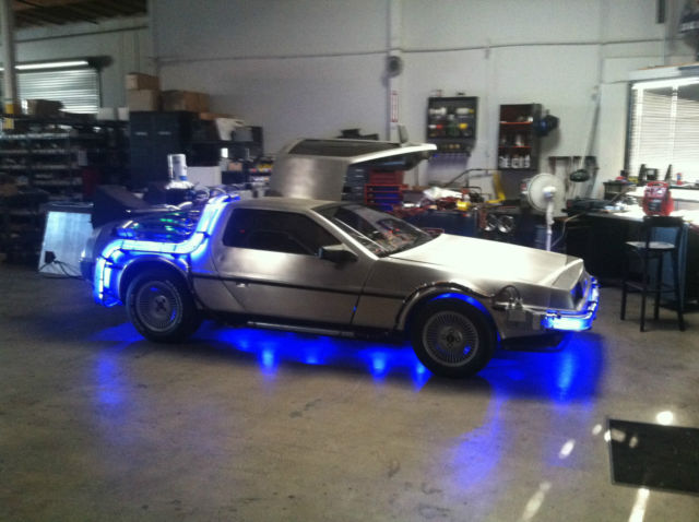 1981 DeLorean BACK TO THE FUTURE - photo 12