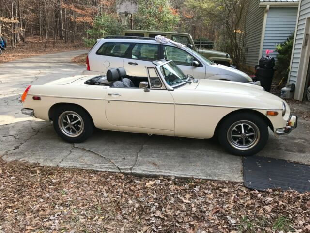 1977 MG MGB - photo 3