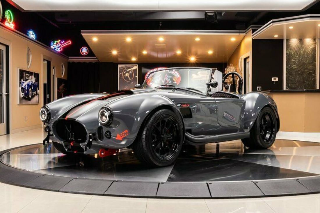 Backdraft! Ford 427ci Crate V8 w/ 8-Stack EFI, T56 Magnum 6-Speed, Low Miles! 1965 Shelby Cobra Backdraft