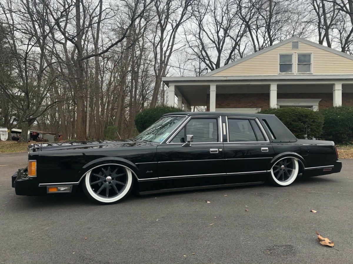 1989 Lincoln Town Car - photo 3