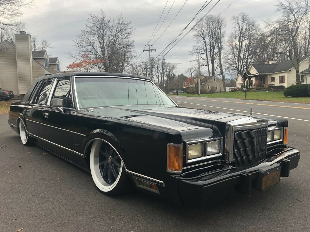 1989 Lincoln Town Car - photo 9