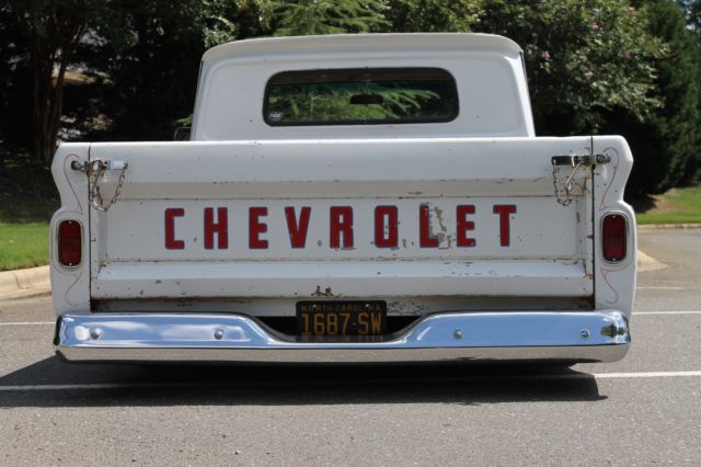 1983 Chevrolet C/K Pickup 1500 - photo 3