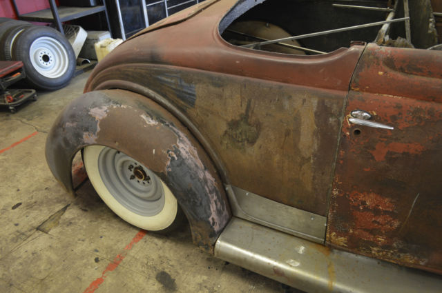 1936 Ford FAT FENDER MODEL 68 CLUB CABRIOLET - photo 9
