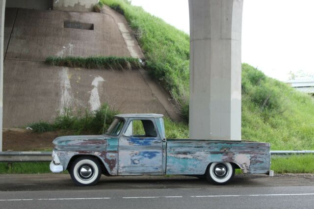 1965 Chevrolet C-10 Bagged Custom - photo 3