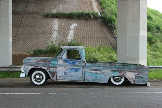 1965 Chevrolet C-10 Bagged Custom - photo 4