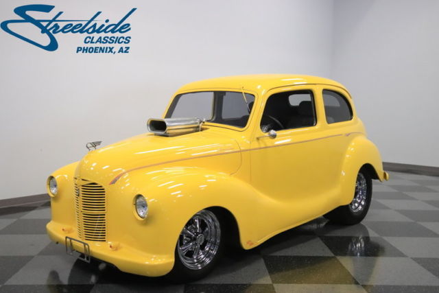 BAL AND BLUEPRINTED 355 V8, AUTO, TOP-NOTCH RESTO, SLICK PAINT, GREAT A40 CUSTOM 1947 Austin A40 Restomod
