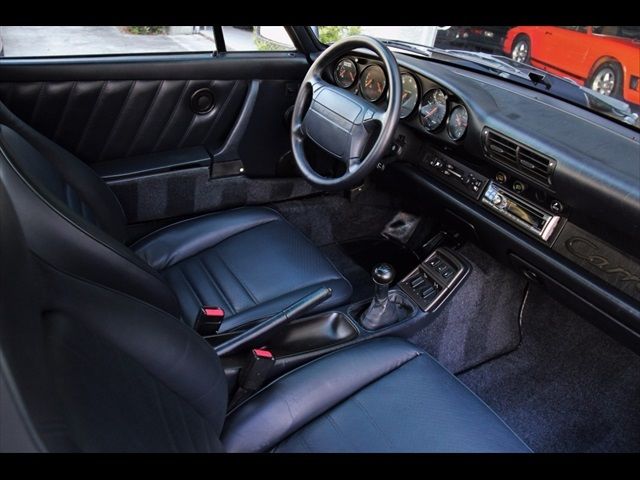 1990 Porsche 911 Carrera 4 - photo 2