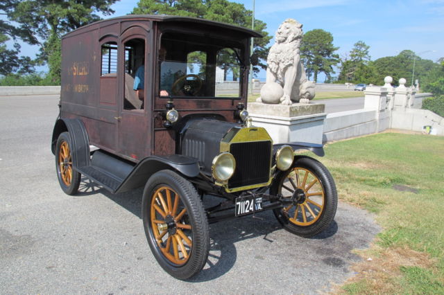 1915 Ford Model T - photo 2