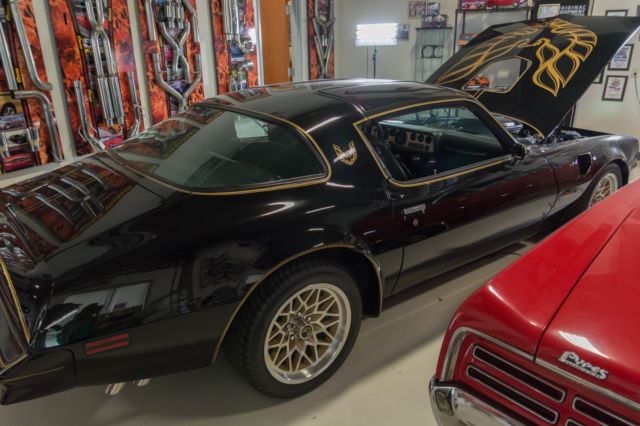 1977 Pontiac Firebird Trans Am - photo 6