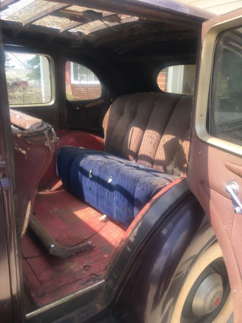 1937 Packard Super Eight - photo 10