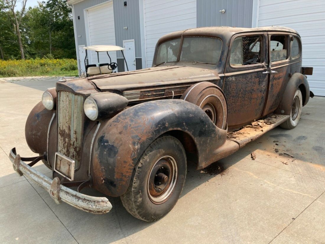 “Barn Find” 1938 Packard V-12 1608 Limousine 1938 Packard “Barn Find” 1938 V-12 1608 Limousine