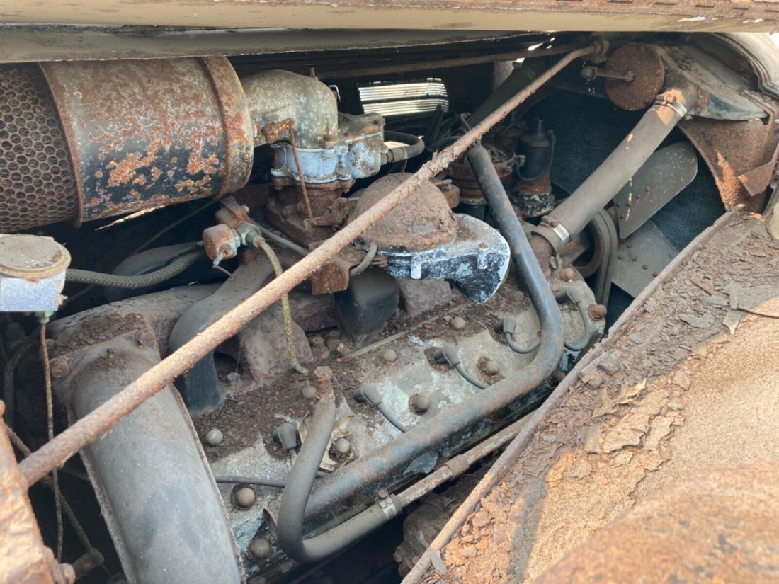 1938 Packard “Barn Find” 1938 V-12 1608 Limousine - photo 11