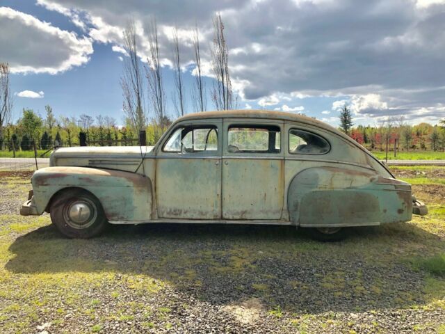 BARN FIND -1942 LINCOLN ZEPHYR SEDAN- IN A BARN FOR 60 YEARS- HOT ROD - RAT ROD 1942 LINCOLN ZEPHYR