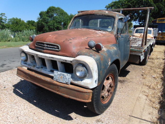BARN FIND! 1958 STUDEBAKER TRANSTAR 2 TON LOCATED IN CENTRAL TEXAS NO RESERVE!!! 1958 Studebaker TRANSTAR