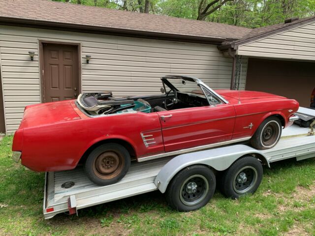 1966 Ford Mustang CONVERTIBLE - photo 4