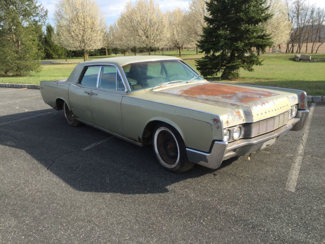 1967 Lincoln Continental