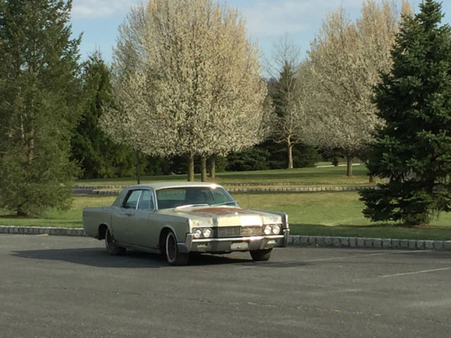 1967 Lincoln Continental - photo 12