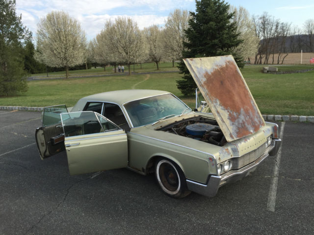 1967 Lincoln Continental - photo 13