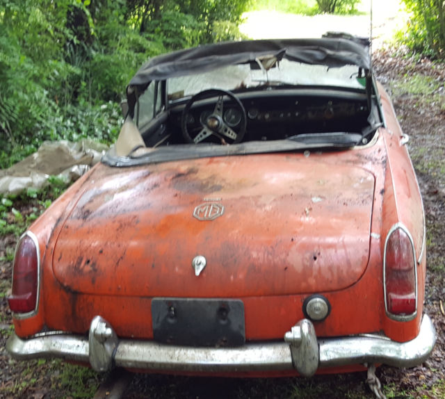 1967 MG MGB - photo 2