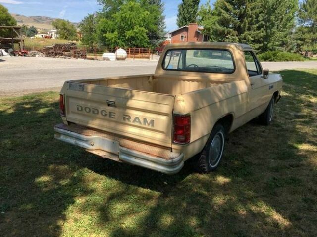 1982 Dodge Ram 1500 - photo 2