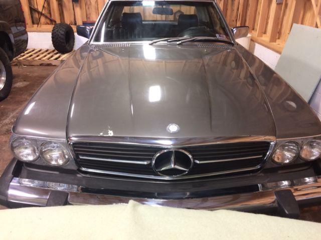 1982 Mercedes-Benz SL-Class 380SL - photo 2