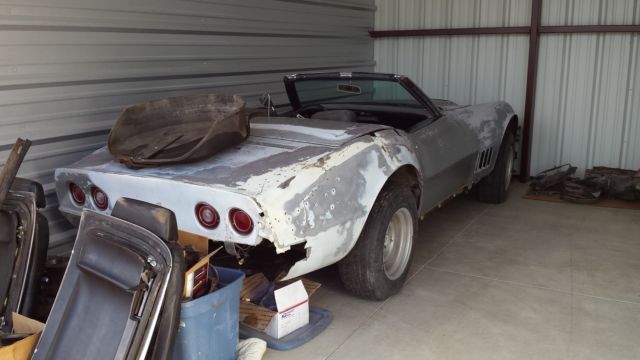 1969 Chevrolet Corvette Convertible - photo 4