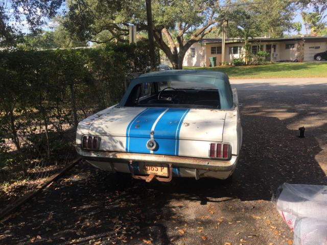 1965 Ford Mustang Convertible - photo 4