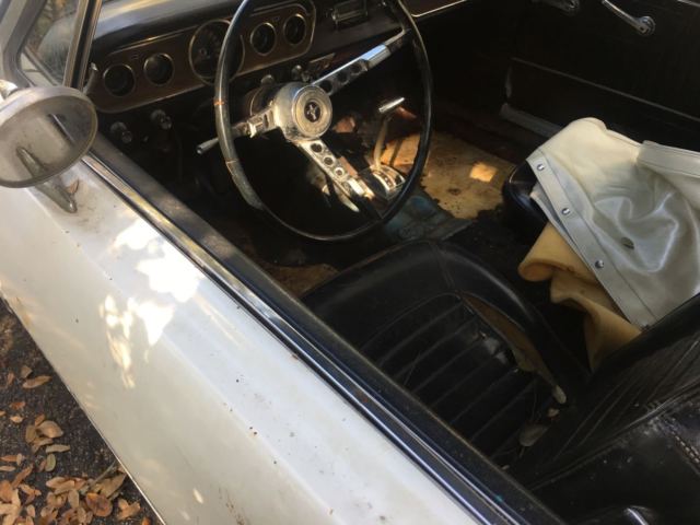 1965 Ford Mustang Convertible - photo 6