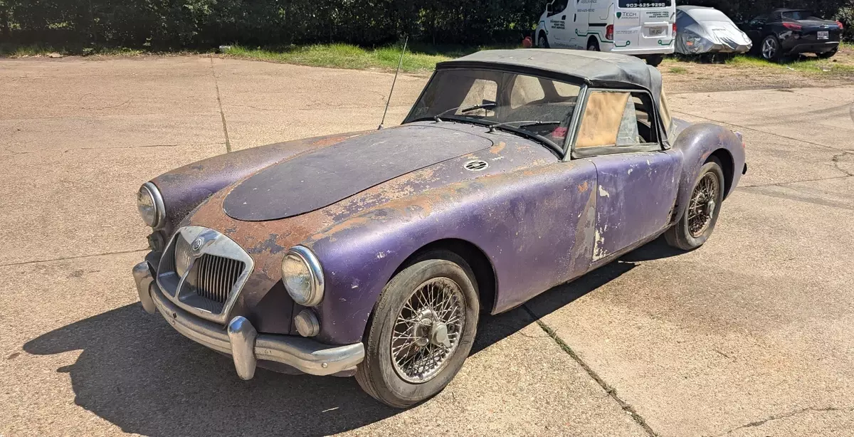 Barn find from 1974 MGA 1961 1600 nice body complete Mark I Roadster 1961 MG MGA