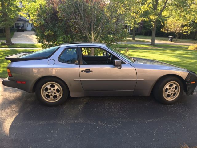 1987 Porsche 944 Base - photo 3