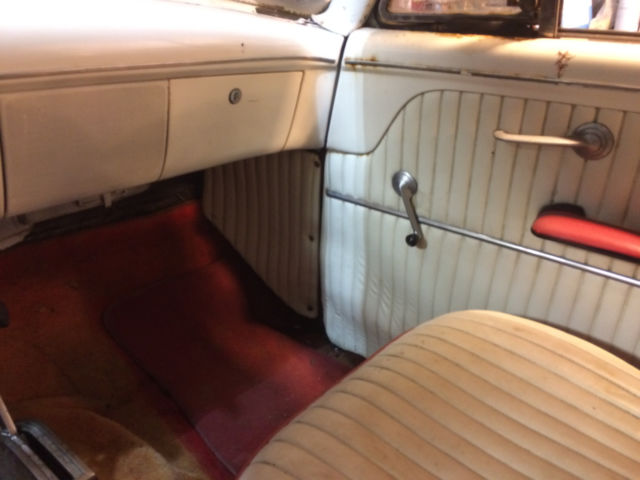1953 Ford Victoria Hard Top - photo 11