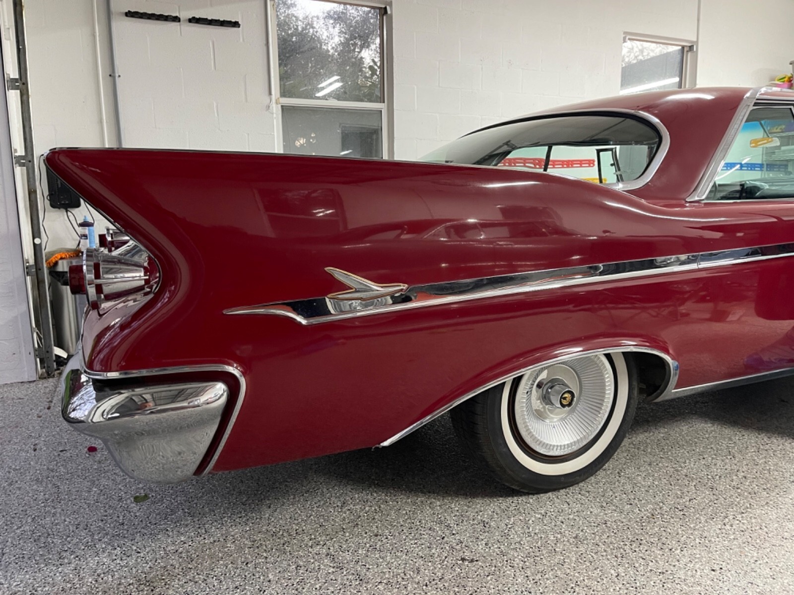 1961 Chrysler Imperial BARN FIND ORIGINAL PAINT MATCHING NUMBERS 413 FACTORY AIR - photo 11