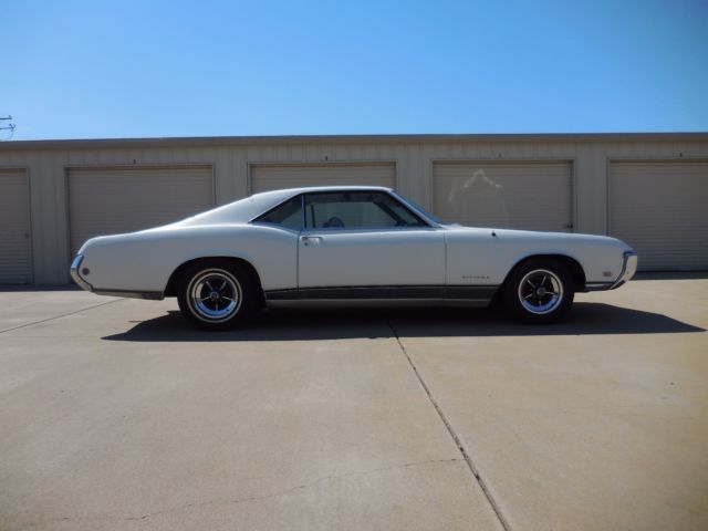 1968 Buick Riviera - photo 2