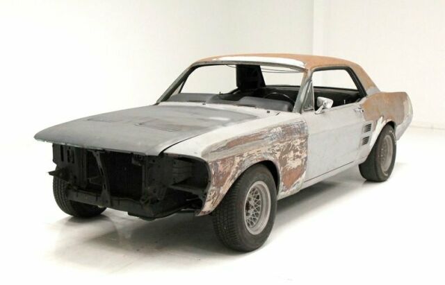 Barn Find Project 302 Ci V8 Some Undercarriage Repair Needs Interior 1967 Ford Mustang Coupe