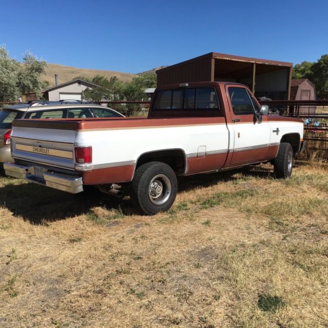 1987 Chevrolet Silverado 1500 4x4 Pickup - photo 2