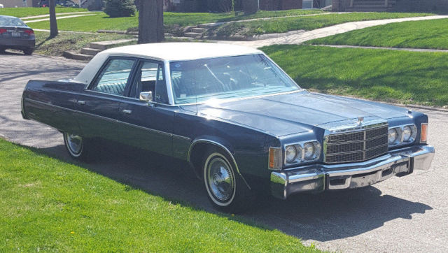 BARN FIND SITE LISTED SURVIVOR ALL ORIGINAL DAILY DRIVER RUNS STRONG 1977 Chrysler Newport CUSTOM