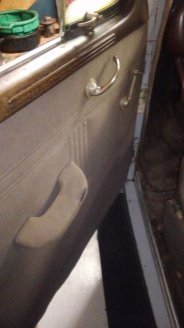 1940 Plymouth P10 sedan - photo 7
