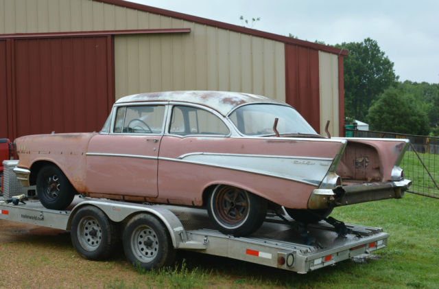 1957 Chevrolet Bel Air/150/210 2 DOOR SEDAN - photo 3