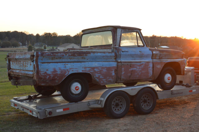 1965 Chevrolet C-10 CUSTOM CAB W/RARE BIG BACK WINDOW - photo 6