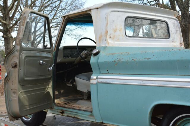 1965 Chevrolet C-10 SWB FLEETSIDE PICKUP TRUCK - photo 10