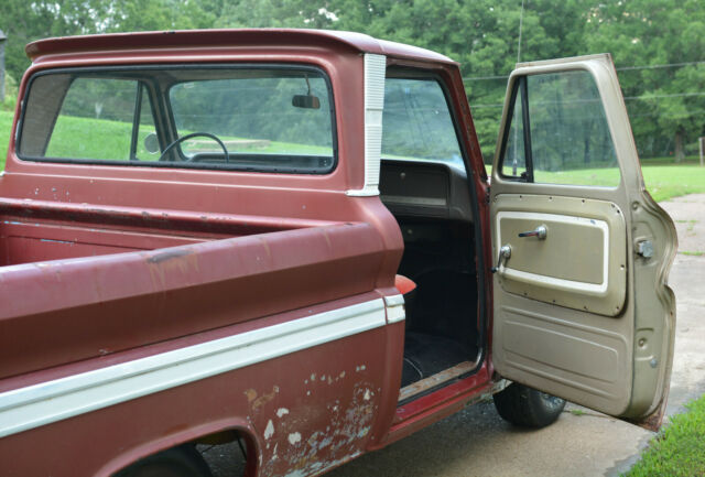 1966 Chevrolet C-10 Custom cab with big back window - photo 10