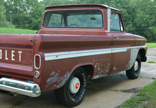 1966 Chevrolet C-10 Custom cab with big back window - photo 13