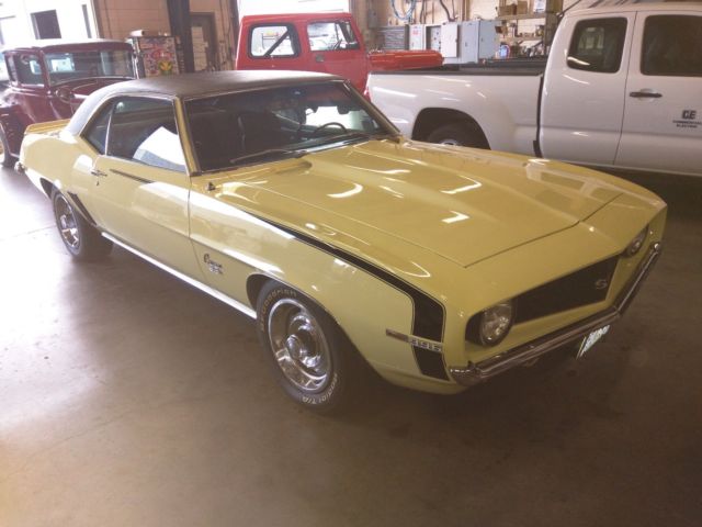 1969 Chevrolet Camaro SS 396 - photo 2