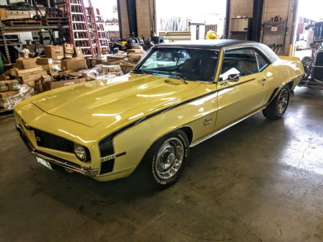 1969 Chevrolet Camaro SS 396 - photo 3