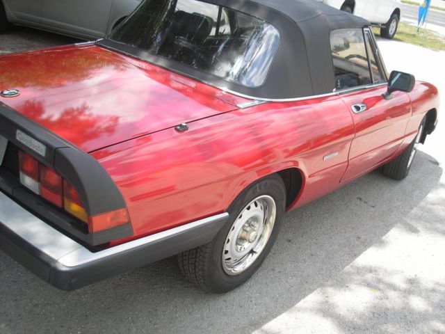 1988 Alfa Romeo Spider 2door con. - photo 2