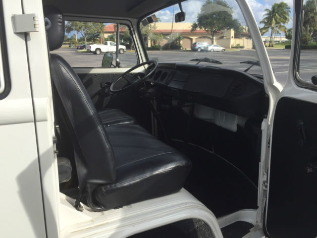 1986 Volkswagen Bus/Vanagon Crew Cab - photo 2